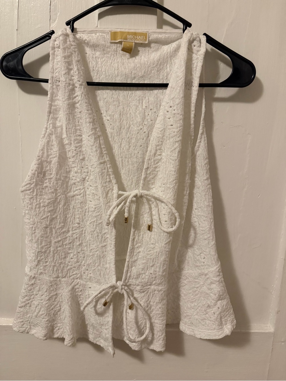 Michael Kors White Textured Tie-Front Tank with Gold Accent